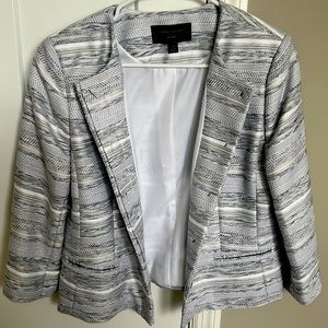 Wore only once. Very formal and classy crew neck jacket!